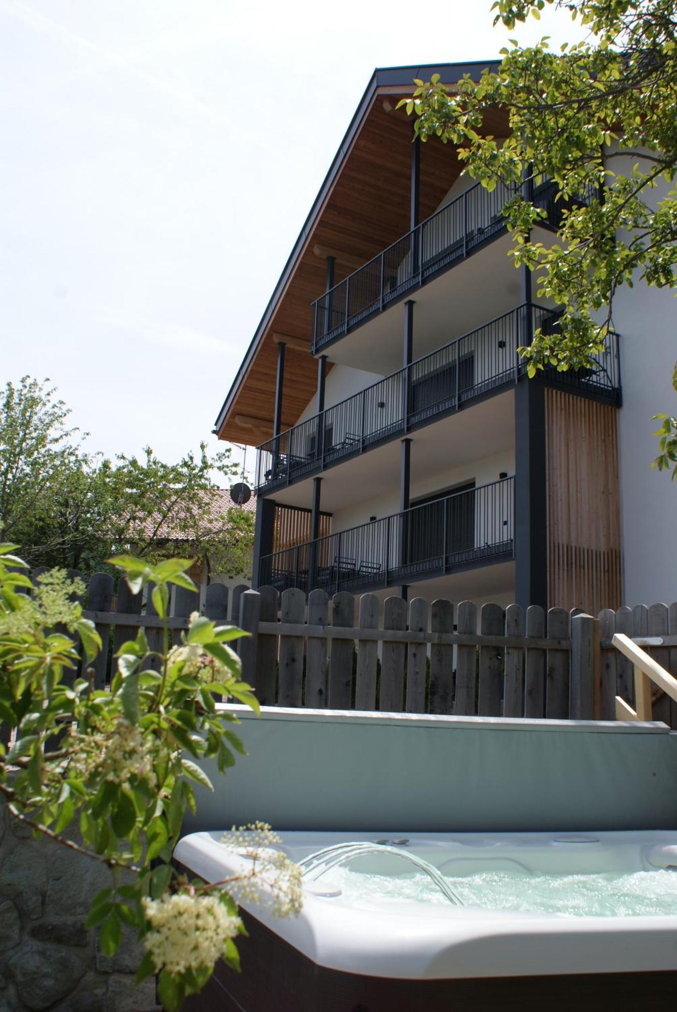 Alpenglow Apartments Collalbo Exterior photo